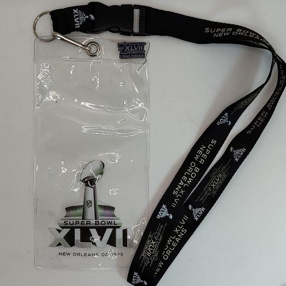 2013 Super Bowl XLVII 47 Logo Pin NFL Lanyard Ticket Holder Commemorative - Picture 1 of 6